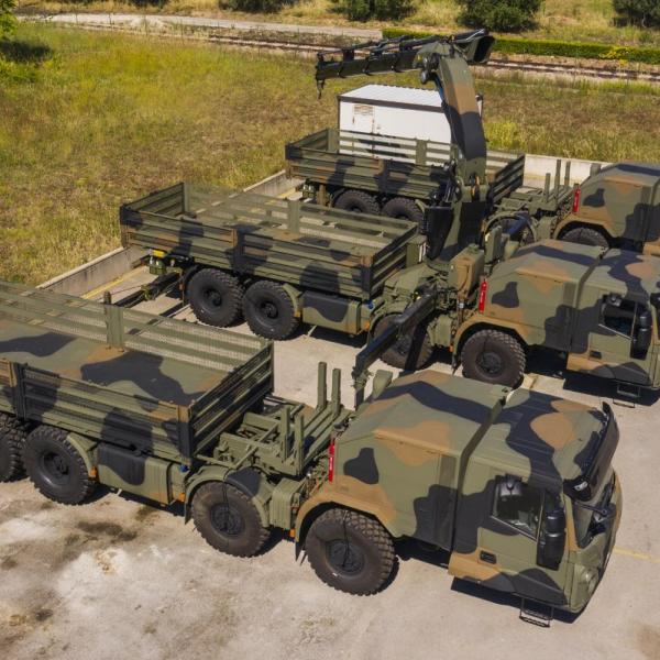 SHELTER CARRIER TRUCKS