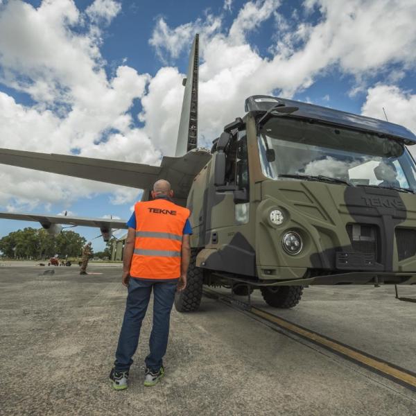 SHELTER CARRIER TRUCKS