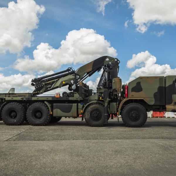 SHELTER CARRIER TRUCKS